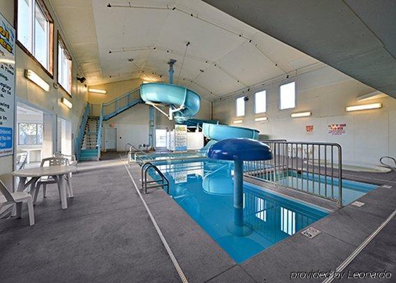 Rodeway Inn West Fargo Bagian luar foto